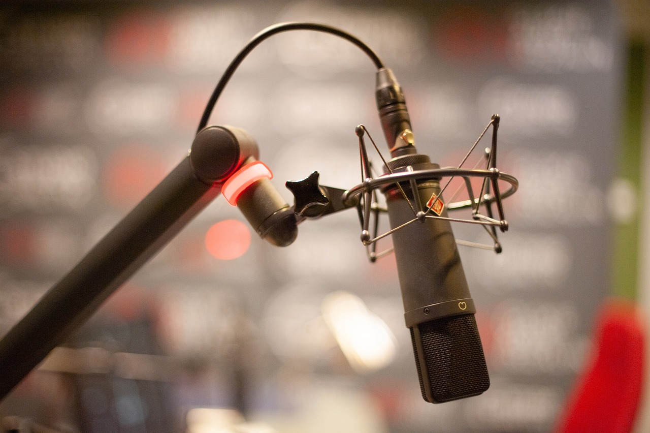 microphone, radio, mic-4340507.jpg